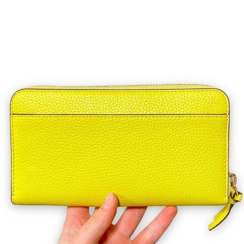 Tory Burch Thea Zip Continental Pebble Leather Wallet - Picture 2 of 9